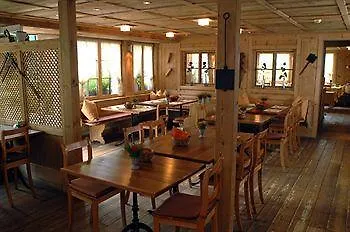 Landgasthof Und Seminarhotel Lueg 酒店 3*