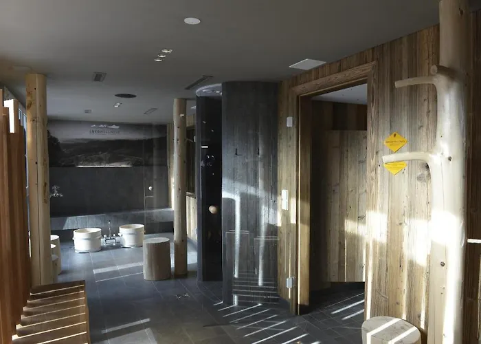 酒店 Landgasthof Und Seminarhotel Lueg 卡尔塔科尔