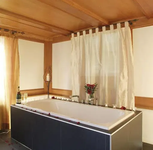 酒店 Landgasthof Und Seminarhotel Lueg 卡尔塔科尔
