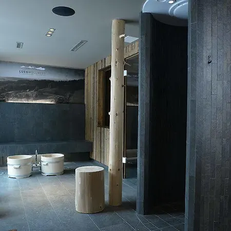 Landgasthof Und Seminarhotel Lueg מלון